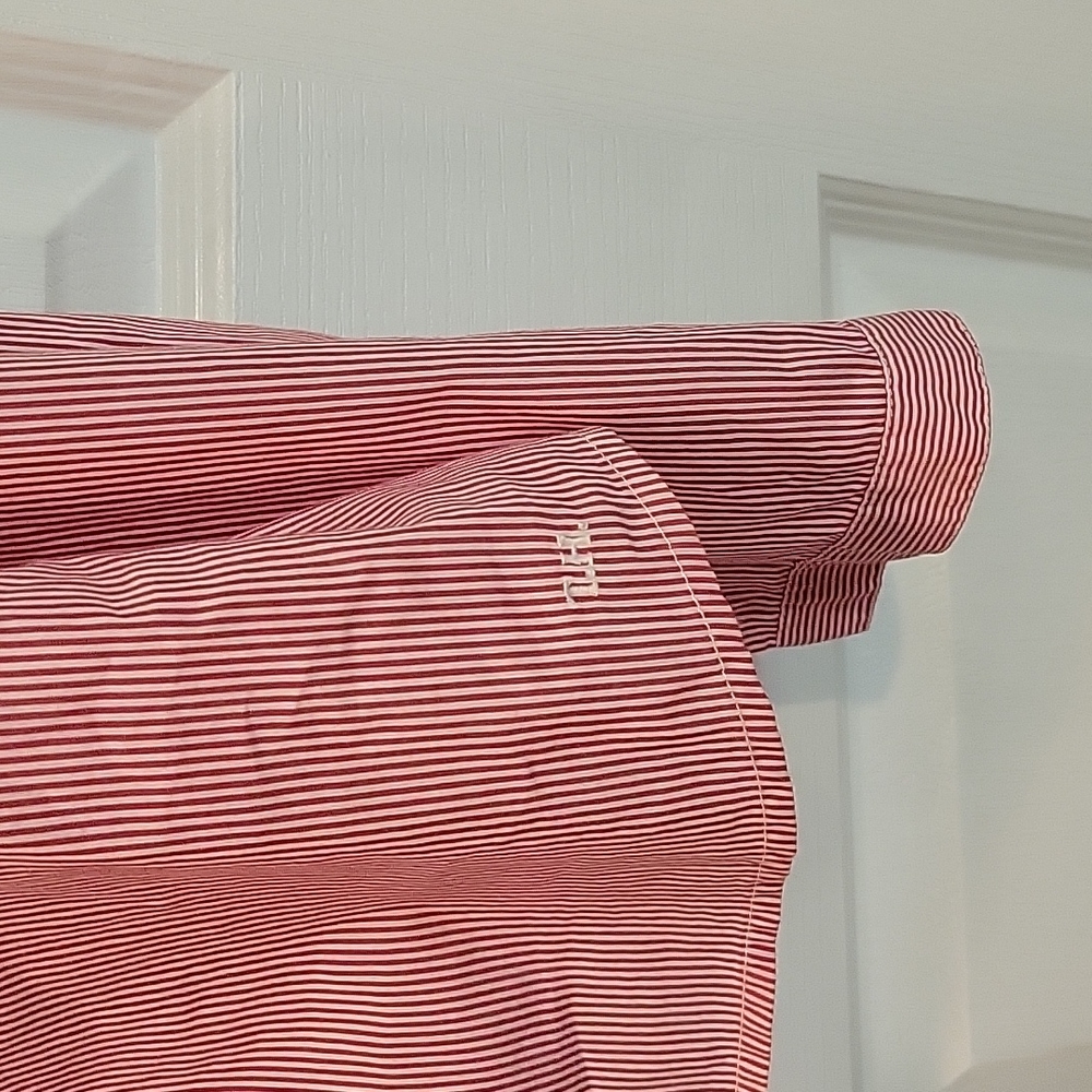 Tommy Hilfiger Ruffle Front Top - Picture 10 of 11
